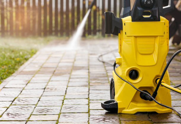 Professional Pressure Washing Services in Doniphan, MO